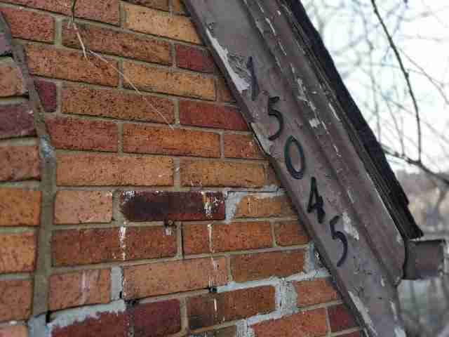 15045 manor (73).jpg